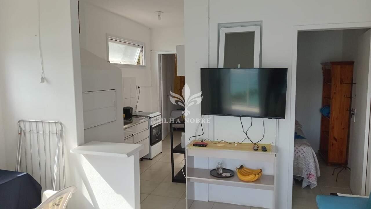 Apartamento para aluguel no Pântano do Sul: 