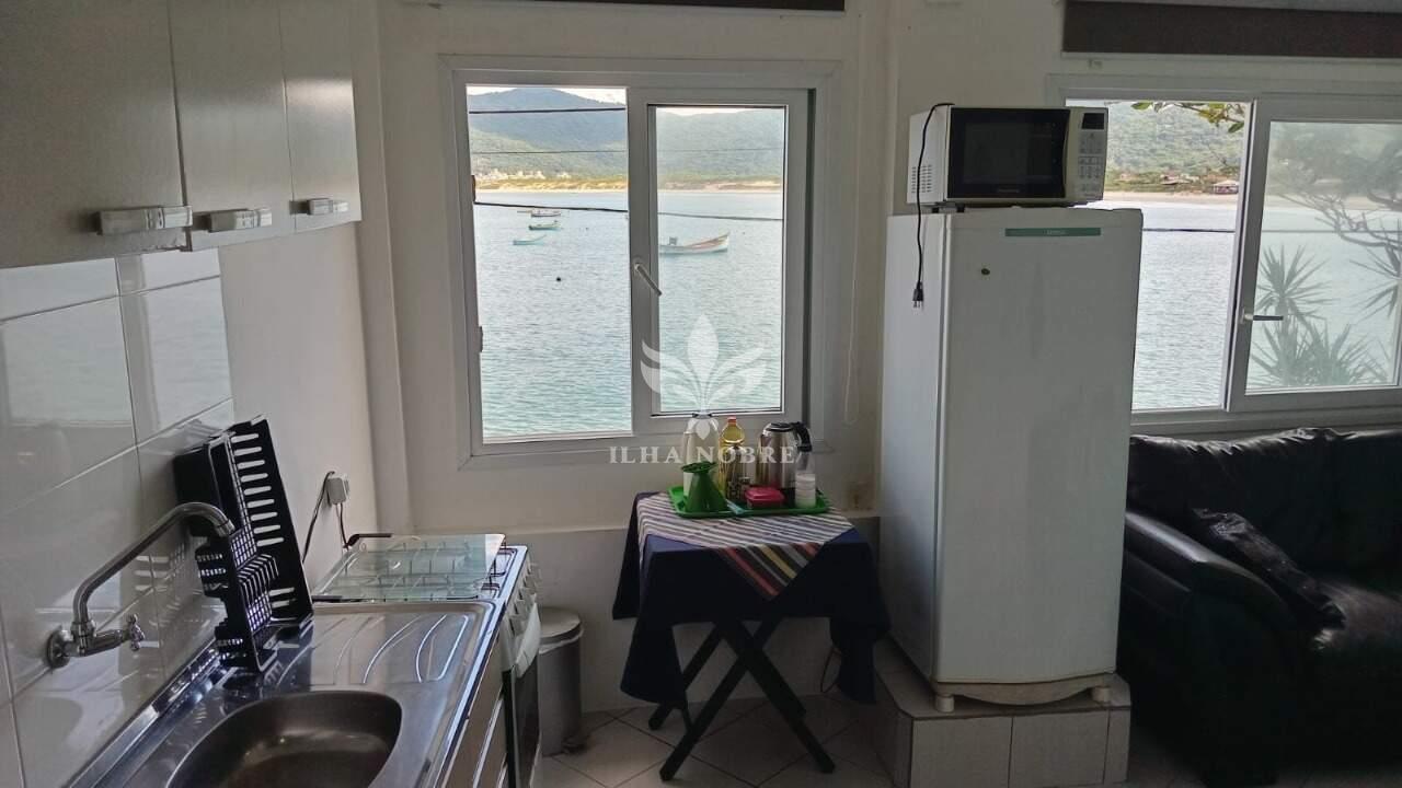 Apartamento para aluguel no Pântano do Sul: 