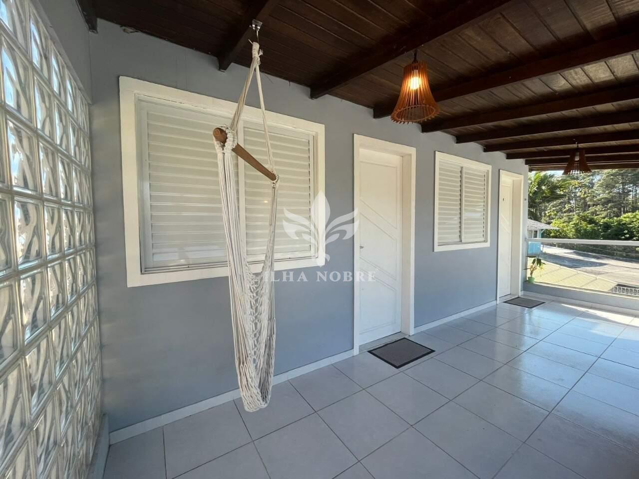 Casa à venda no São João do Rio Vermelho: 