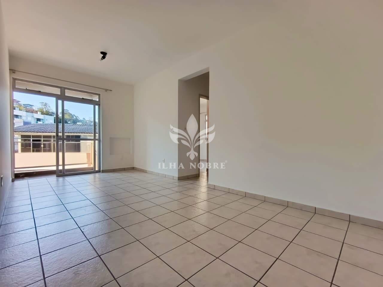 Apartamento para aluguel no Carvoeira: 