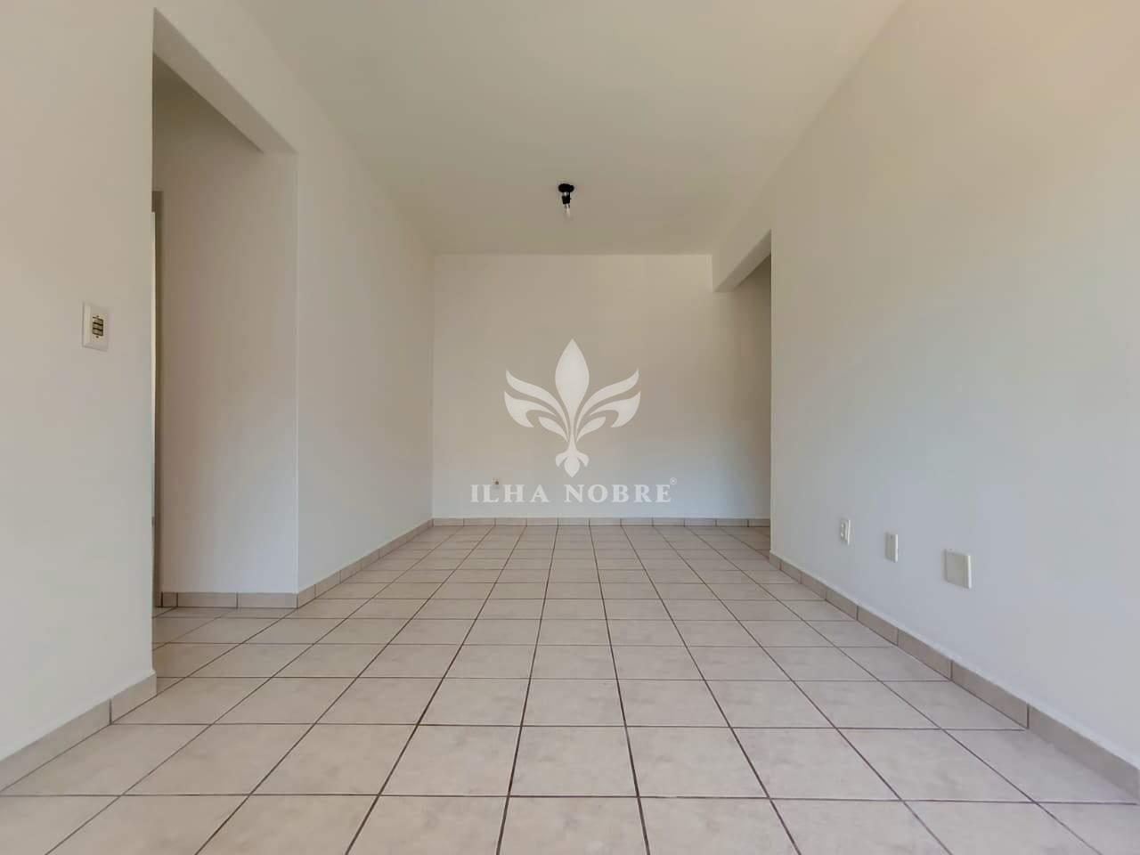 Apartamento para aluguel no Carvoeira: 