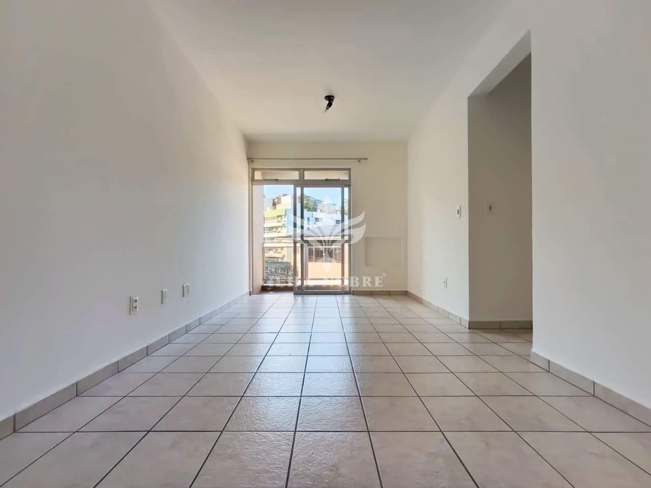 Apartamento para aluguel no Carvoeira: 