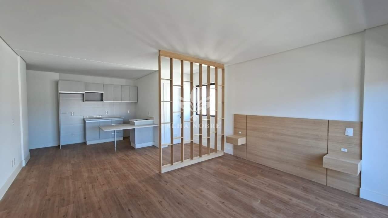 Studio à venda no Saco Grande: 