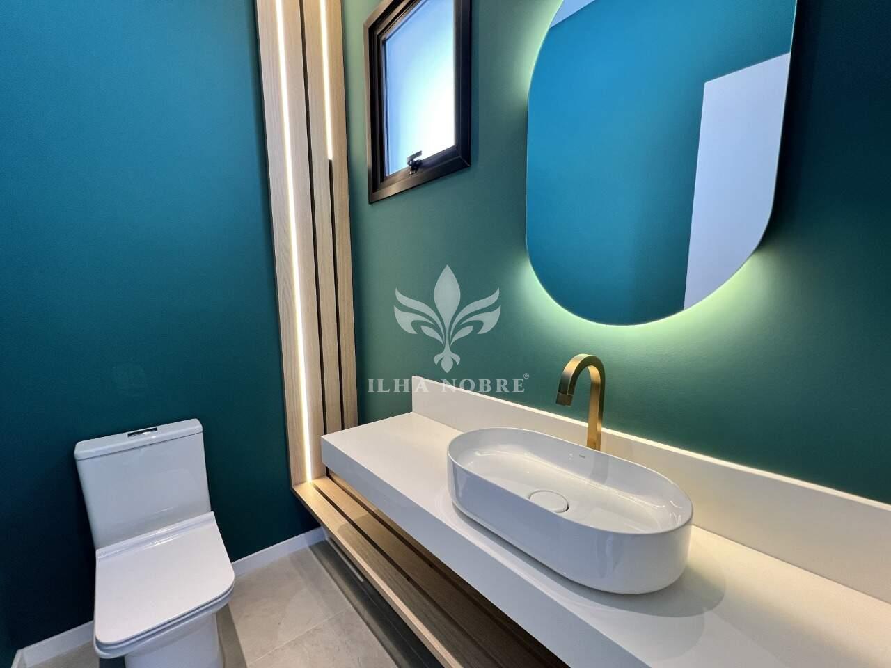 Casa em Condomínio à venda no São João do Rio Vermelho: 