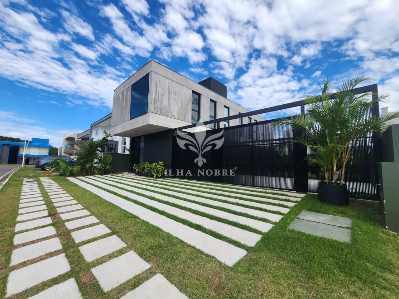 Casa em Condomínio à venda no São João do Rio Vermelho: 