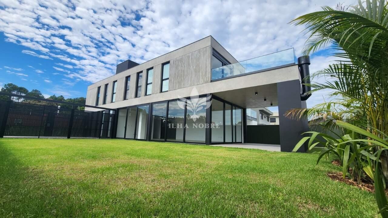 Casa em Condomínio à venda no São João do Rio Vermelho: 