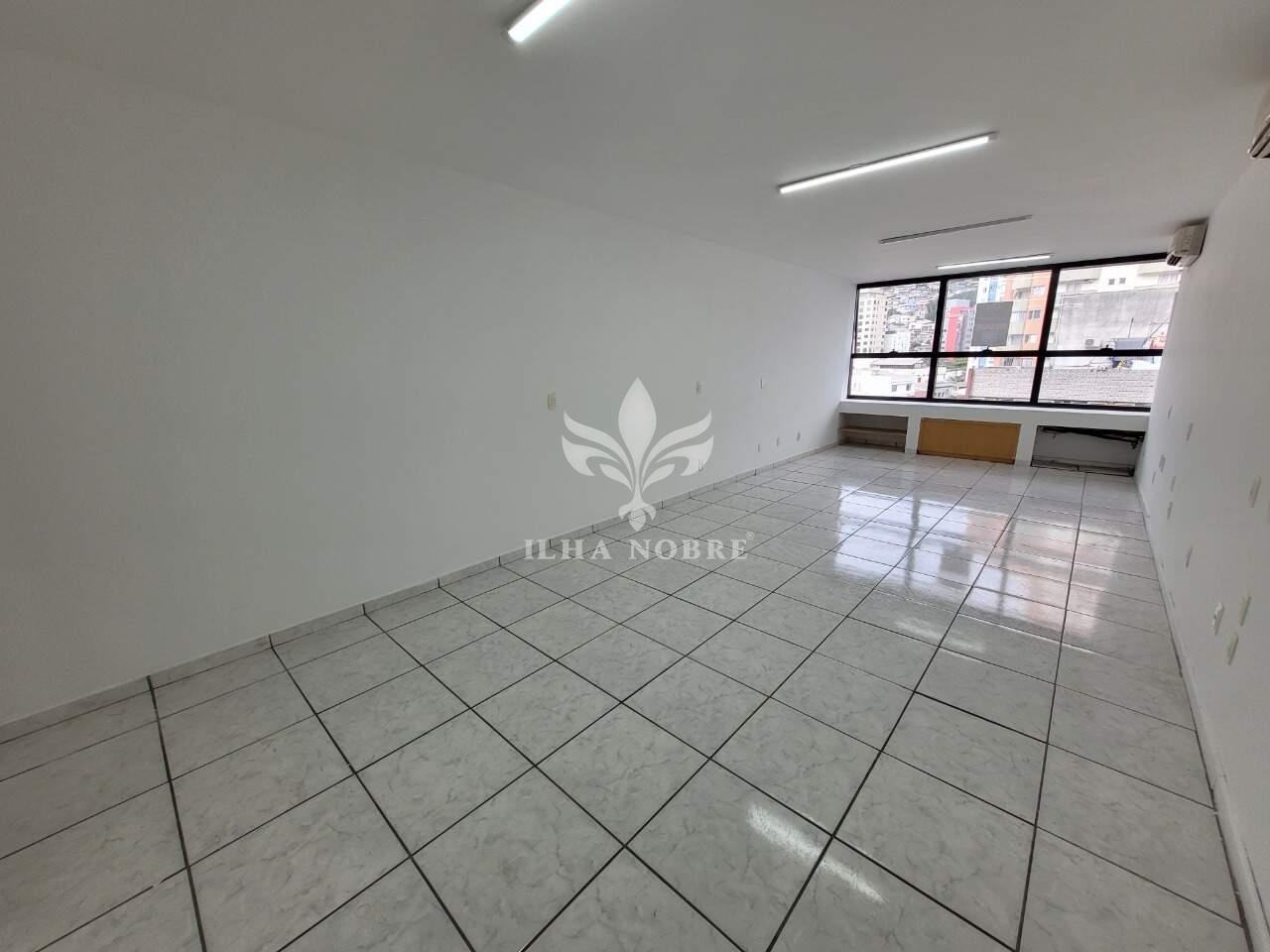 Sala Comercial para aluguel no Centro: 