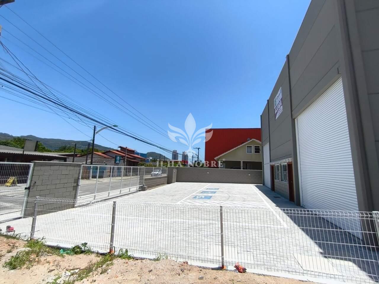 Galpão para aluguel no Rio Caveiras: 