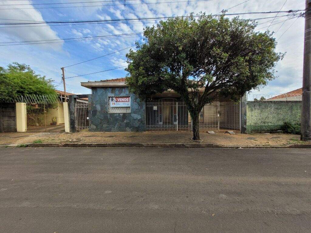 Casa à venda no Vila Indaiá: 