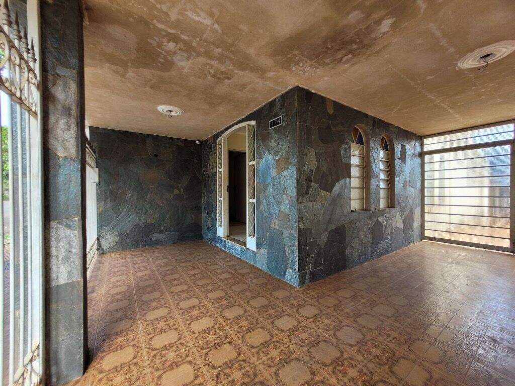 Casa à venda no Vila Indaiá: 