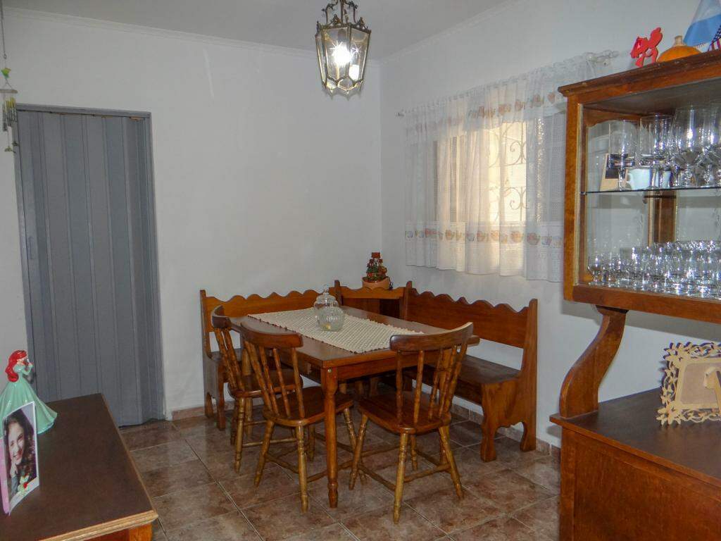 Casa à venda no Vila Martins: 
