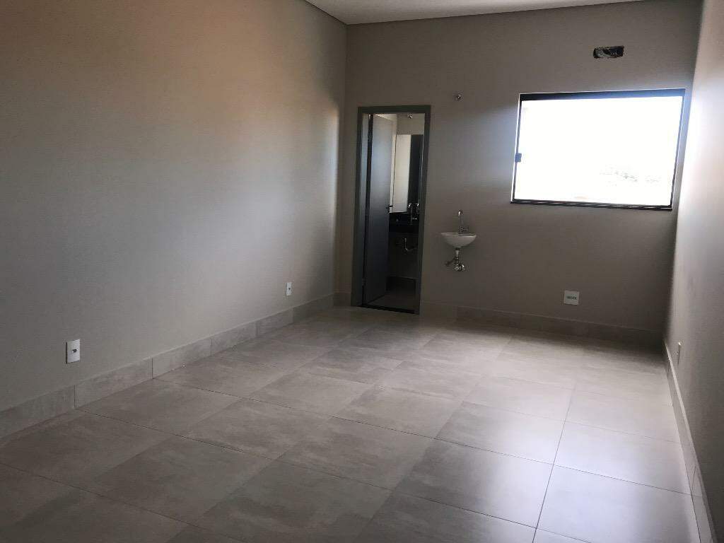 Sala para aluguel no Centro: 