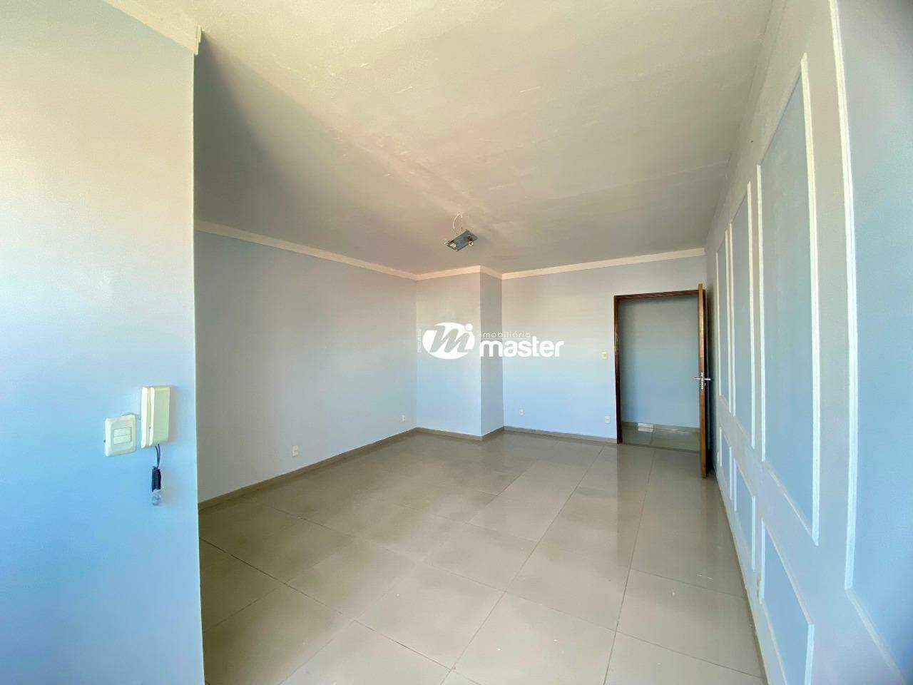 Sala para aluguel no Centro: 
