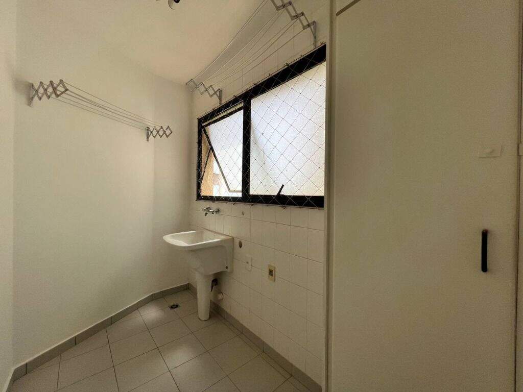 Apartamento à venda no Vila Santo Antônio: Lavanderia
