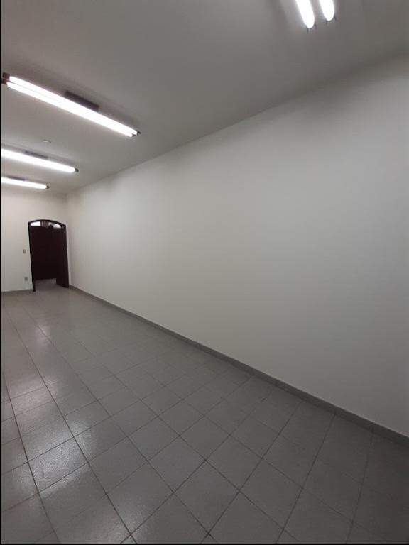 Salão para aluguel no Centro: 