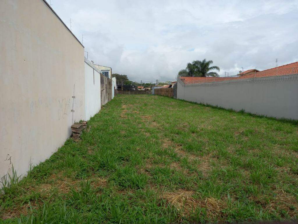Terreno à venda no Jardim América: 