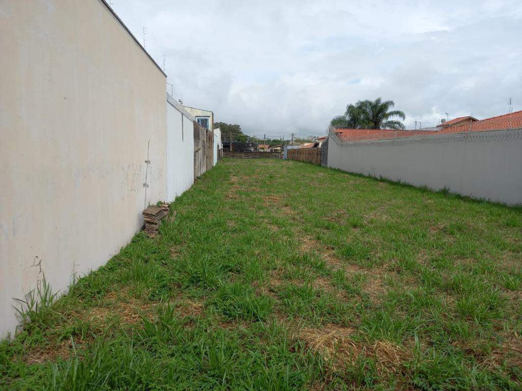 Terreno à venda no Jardim América: 