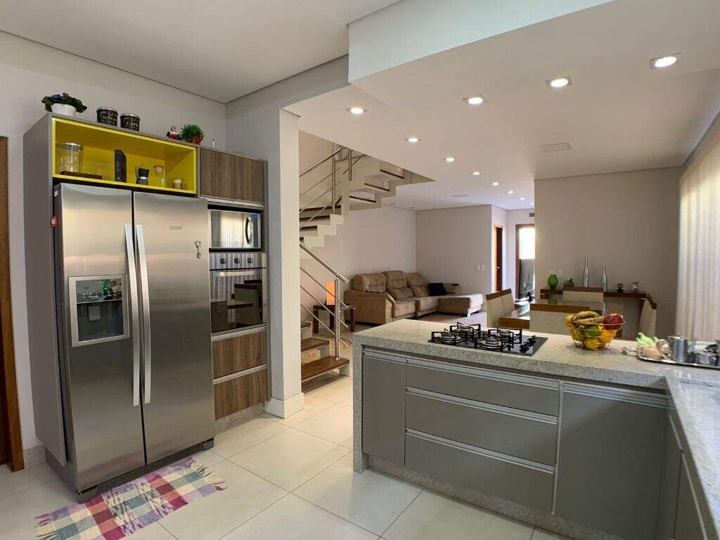 Casa à venda no Residencial Vila Do Horto: Copa