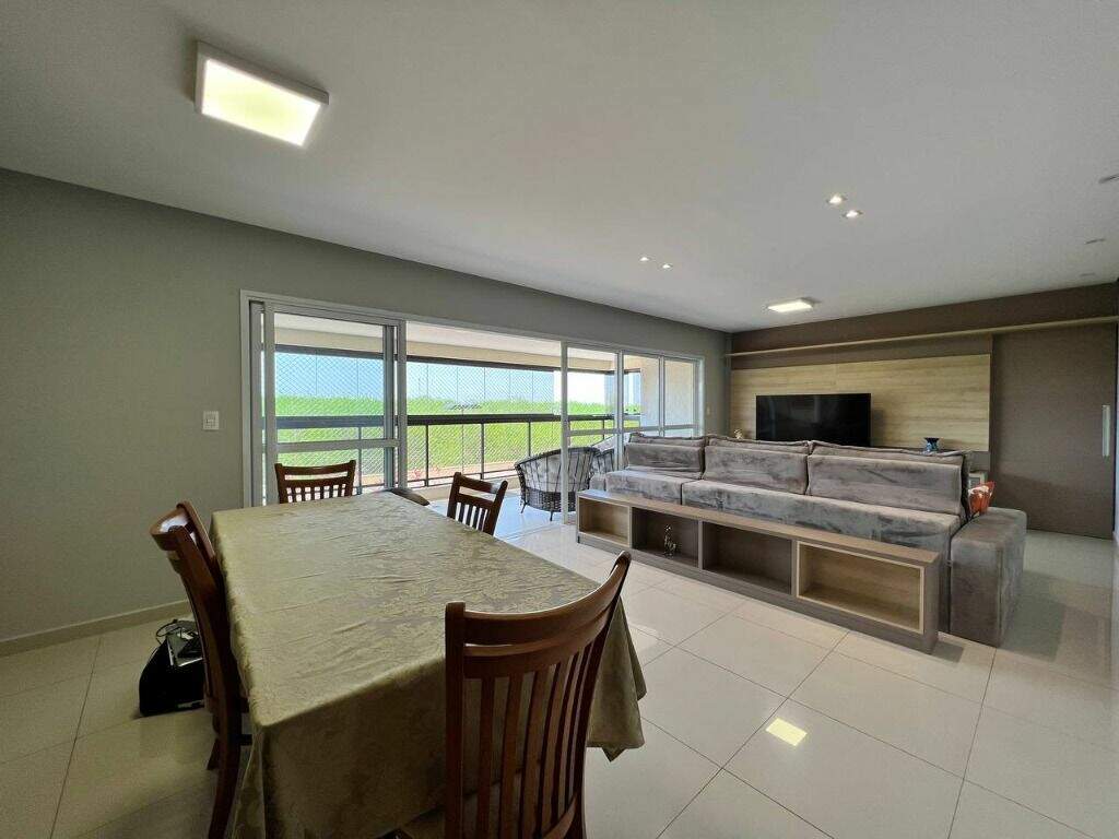 Apartamento à venda no Cidade Jardim: Sala dois ambientes