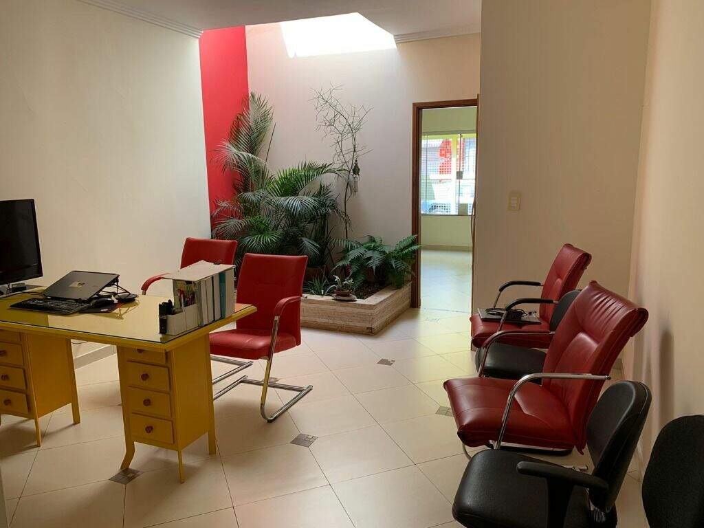 Sala para aluguel no Centro: 