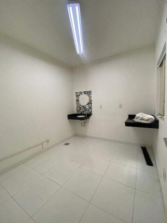 Sala para aluguel no Centro: 