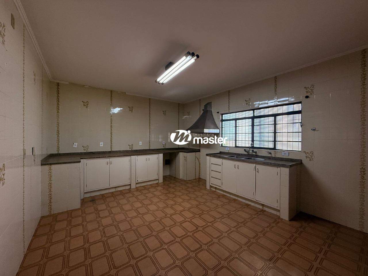 Casa para aluguel no Jardim América: 