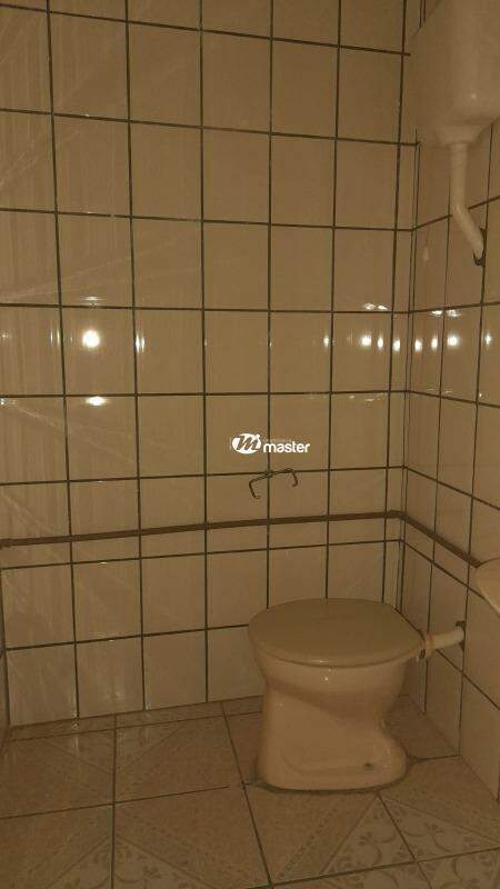 Sala para aluguel no Santana: BANHEIRO 