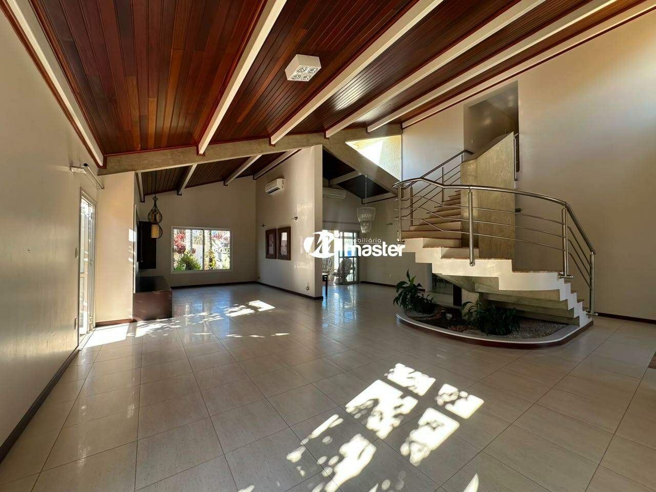 Casa em Condominio para à venda no Jardim Residencial Copacabana, Rio Claro - SP: Sala de estar
