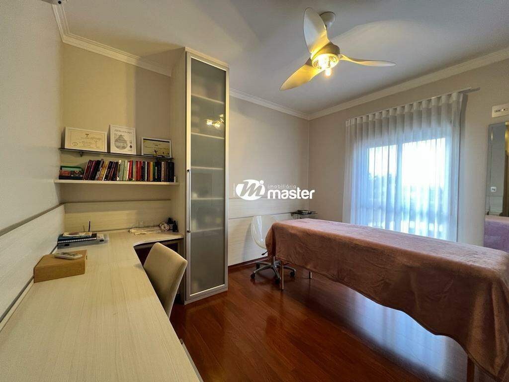 Casa em Condominio à venda no Jardim Residencial Copacabana: Suíte 1