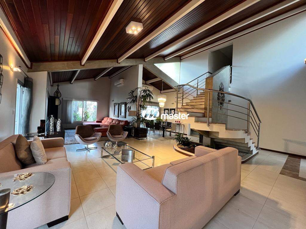 Casa em Condominio à venda no Jardim Residencial Copacabana: Sala de Estar 