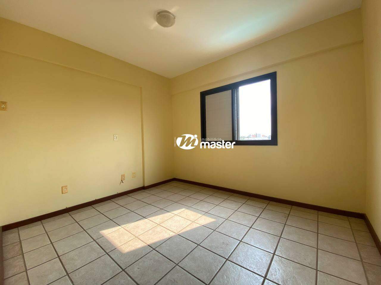 Apartamento à venda no Santa Cruz: Suíte 