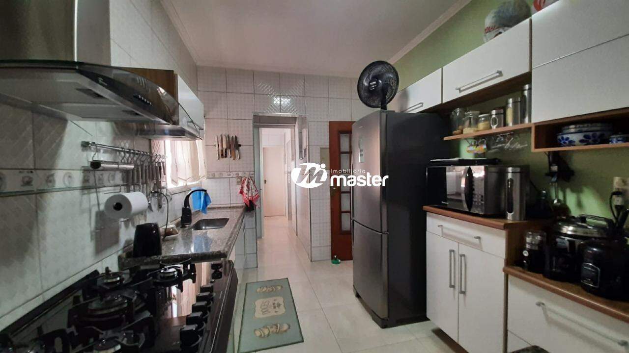 Apartamento à venda no Jardim Donângela: 