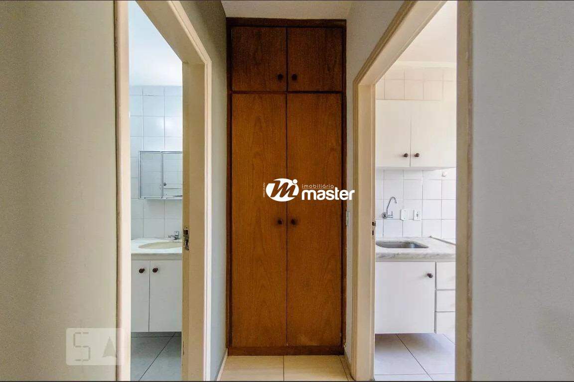Apartamento à venda no Centro: Hall