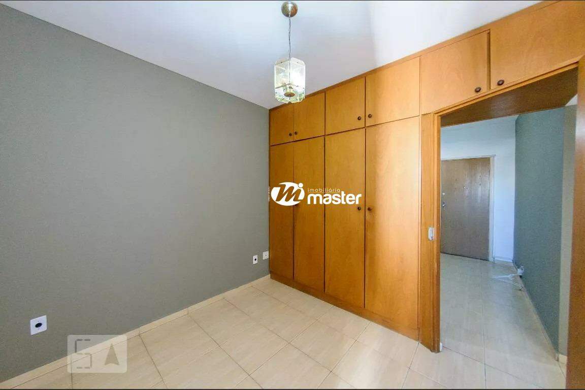 Apartamento à venda no Centro: Dormitório
