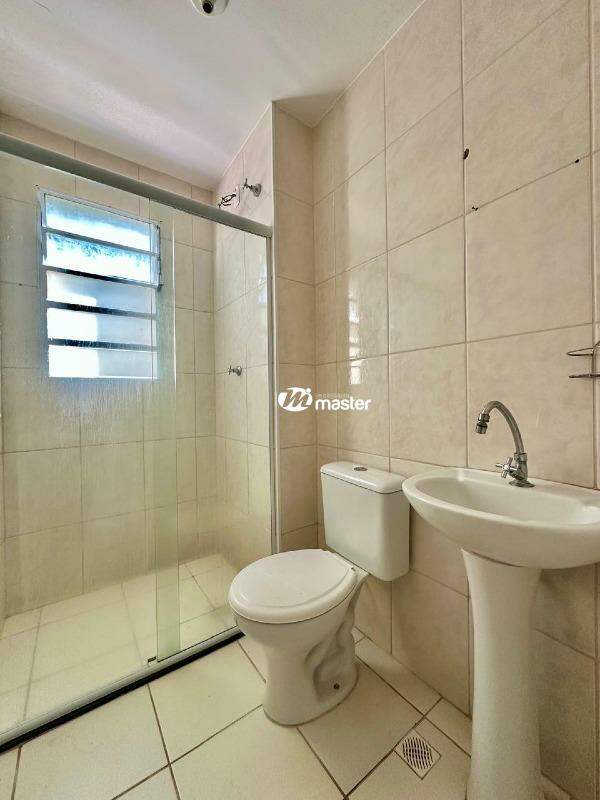 Apartamento à venda no Recanto Paraíso: Banheiro