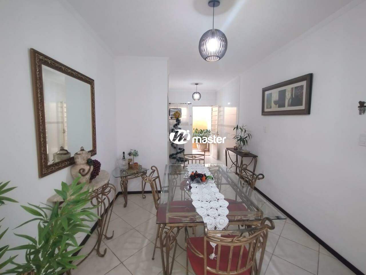 Casa à venda no Jardim América: 