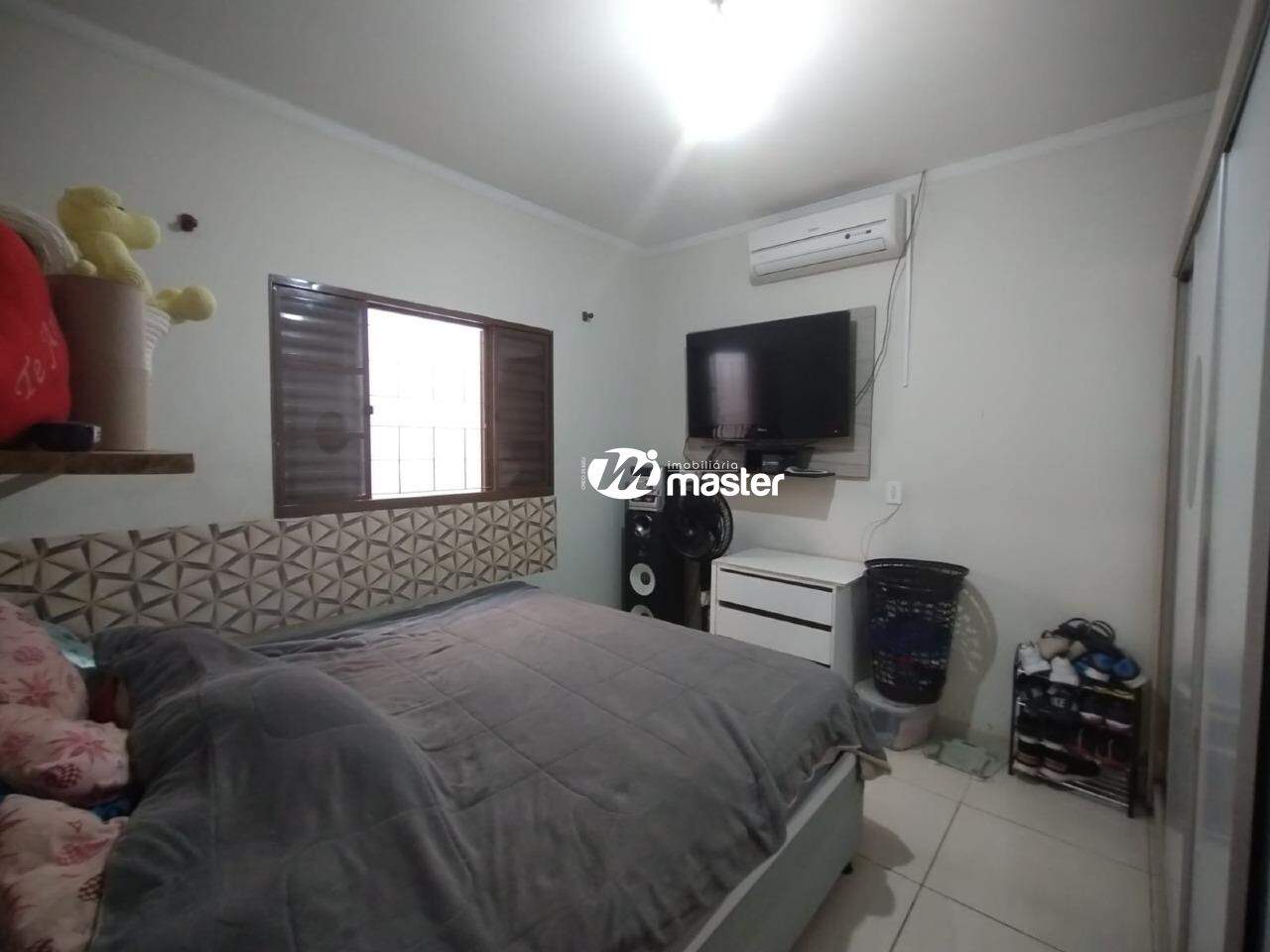 Casa à venda no Jardim Novo I: 