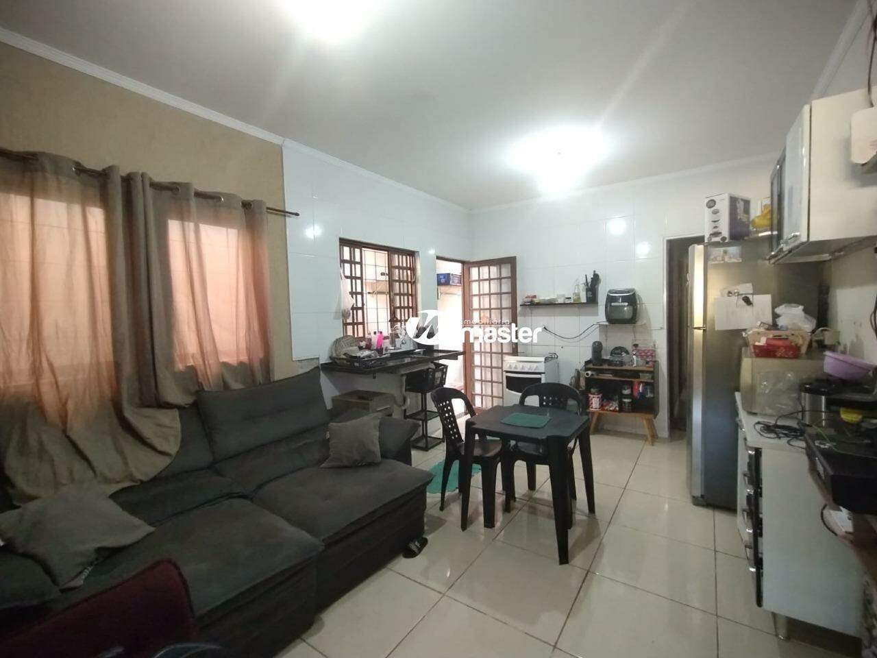 Casa à venda no Jardim Novo I: 