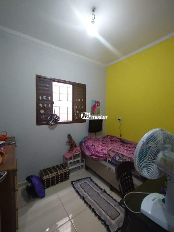 Casa à venda no Jardim Novo I: 