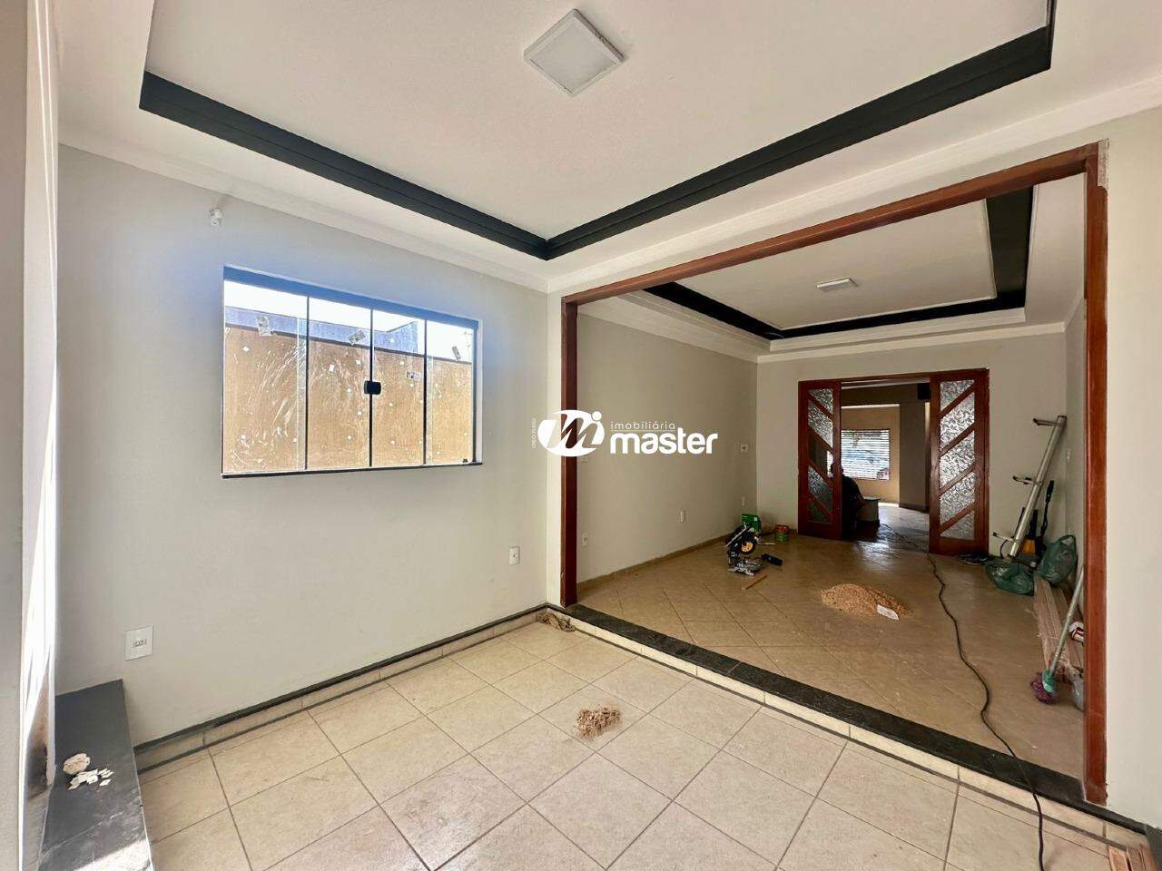 Casa à venda no Vila Alemã: Sala de Estar com Lareira