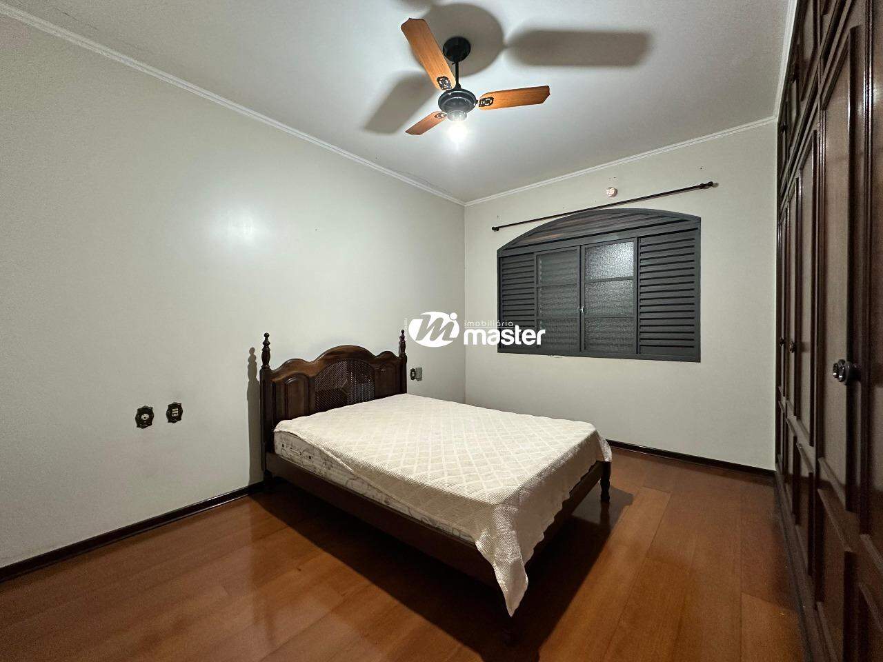 Casa à venda no Zona Central: Suíte