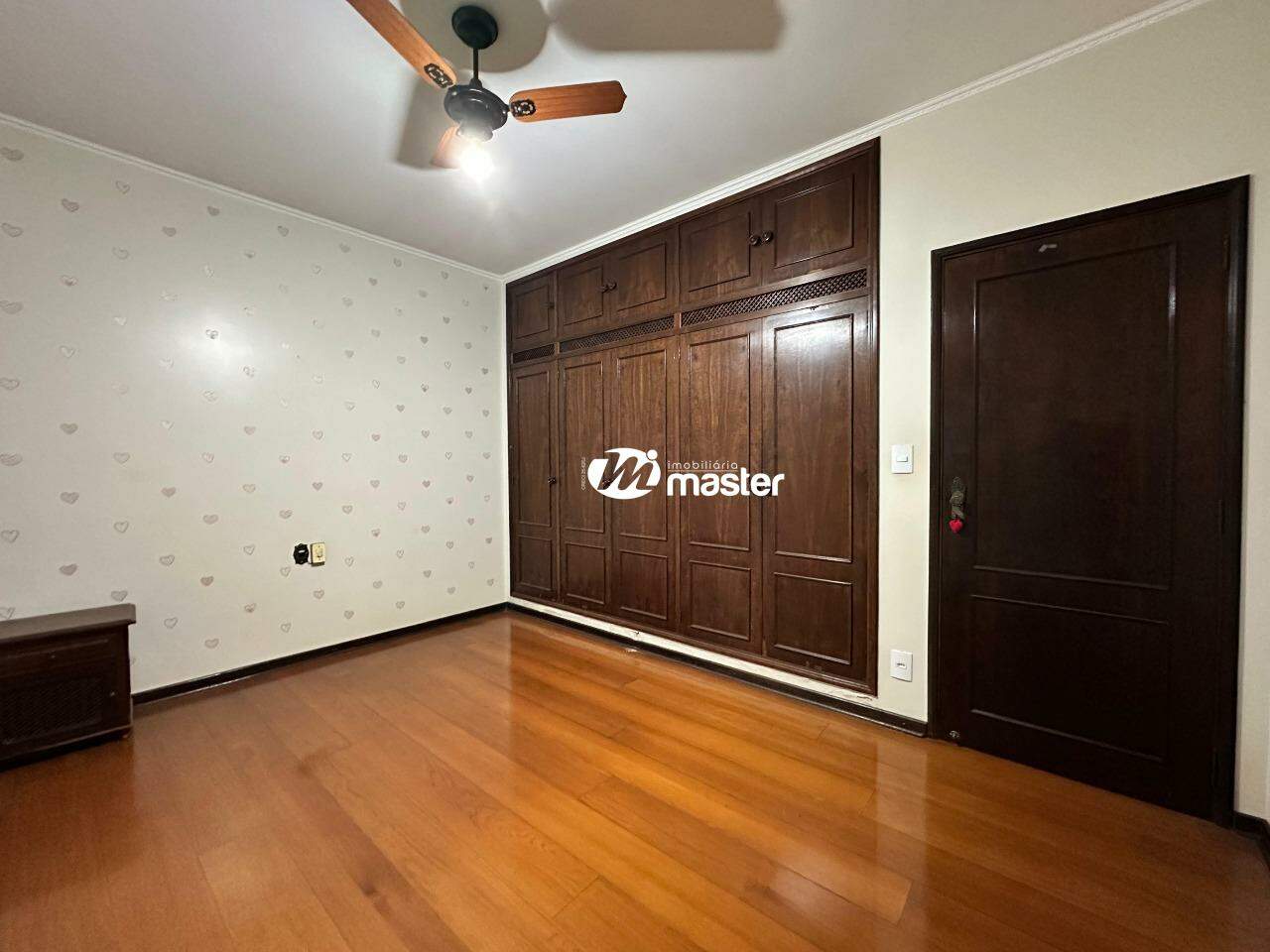 Casa à venda no Zona Central: Dormitório II