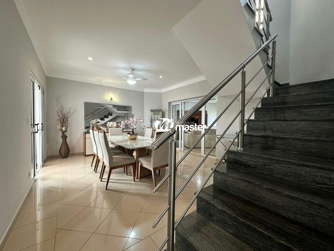 Casa à venda no Cidade Jardim: Sala de Jantar