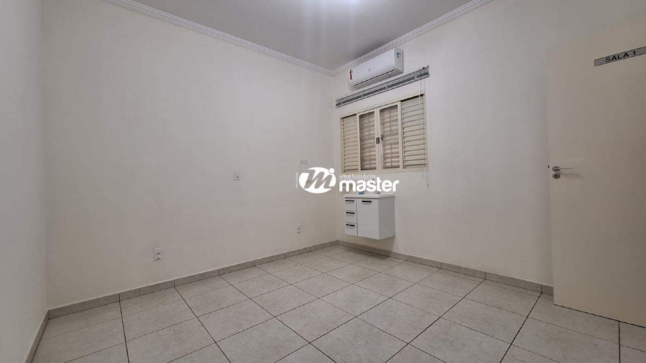 Casa comercial para aluguel no Santa Cruz: 