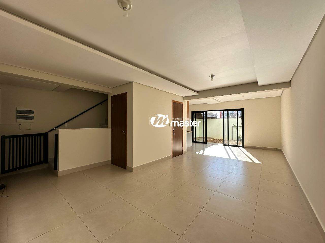 Casa em Condominio à venda no São Benedito: Sala dois ambientes