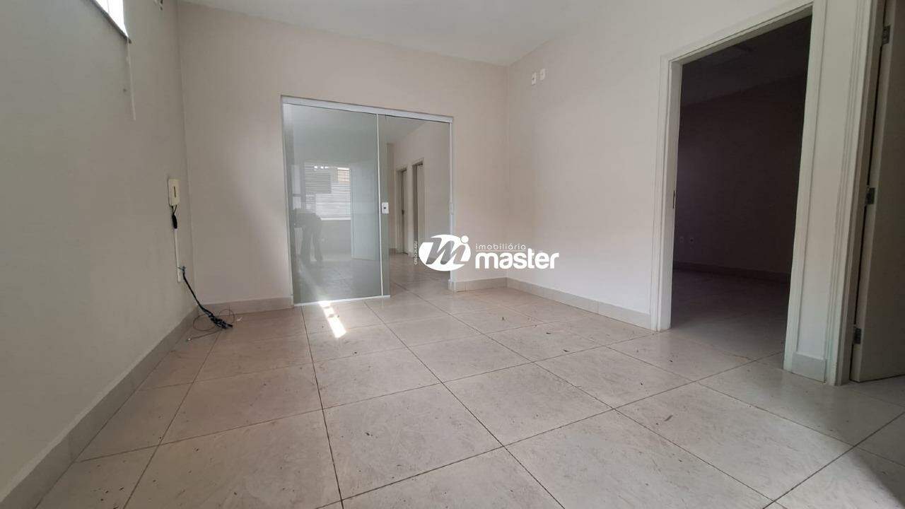 Casa comercial para aluguel no Zona Central: 