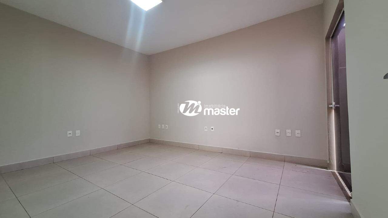 Casa comercial à venda no Zona Central: 