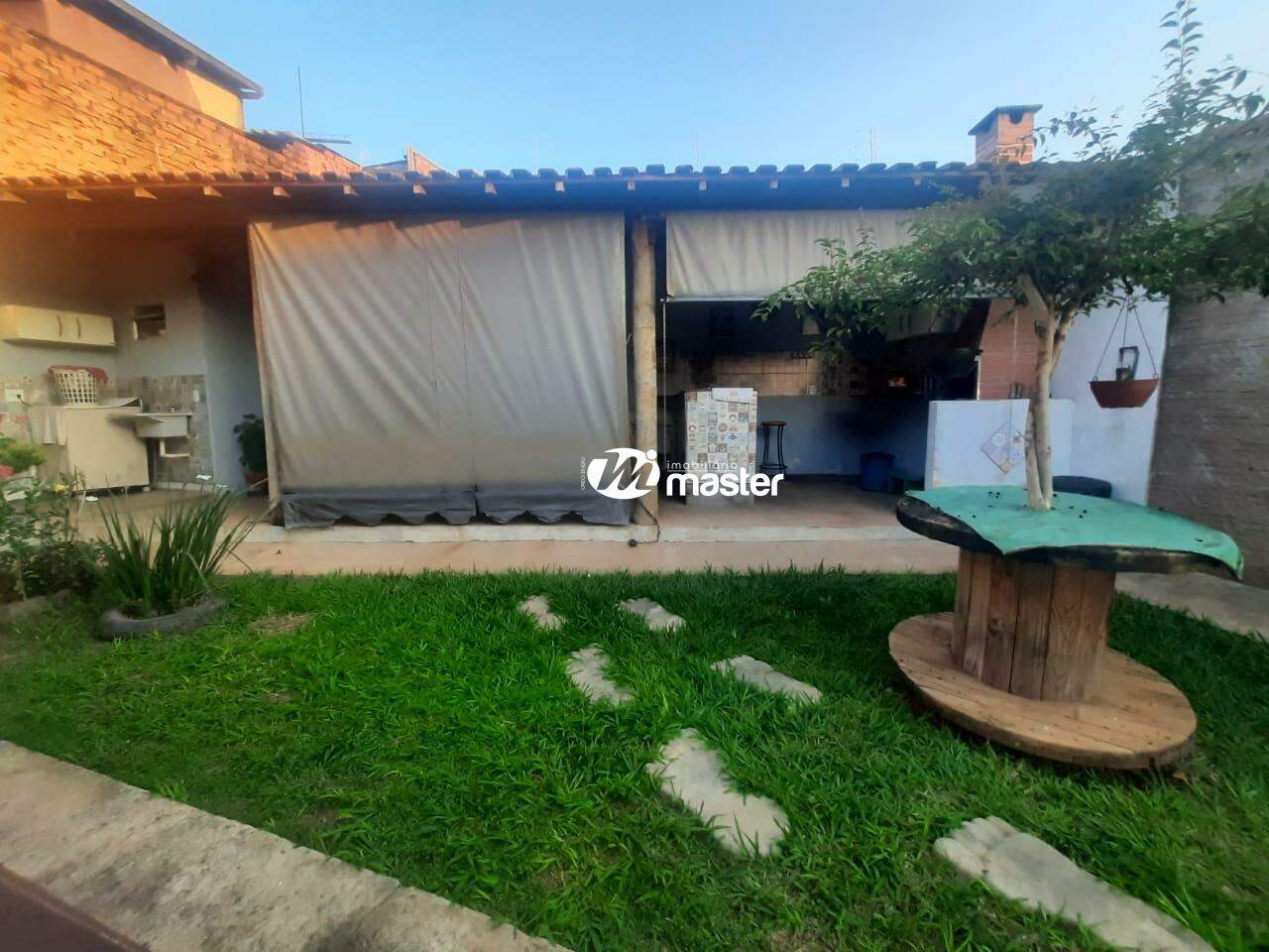 Casa à venda no Recanto Paraíso: 