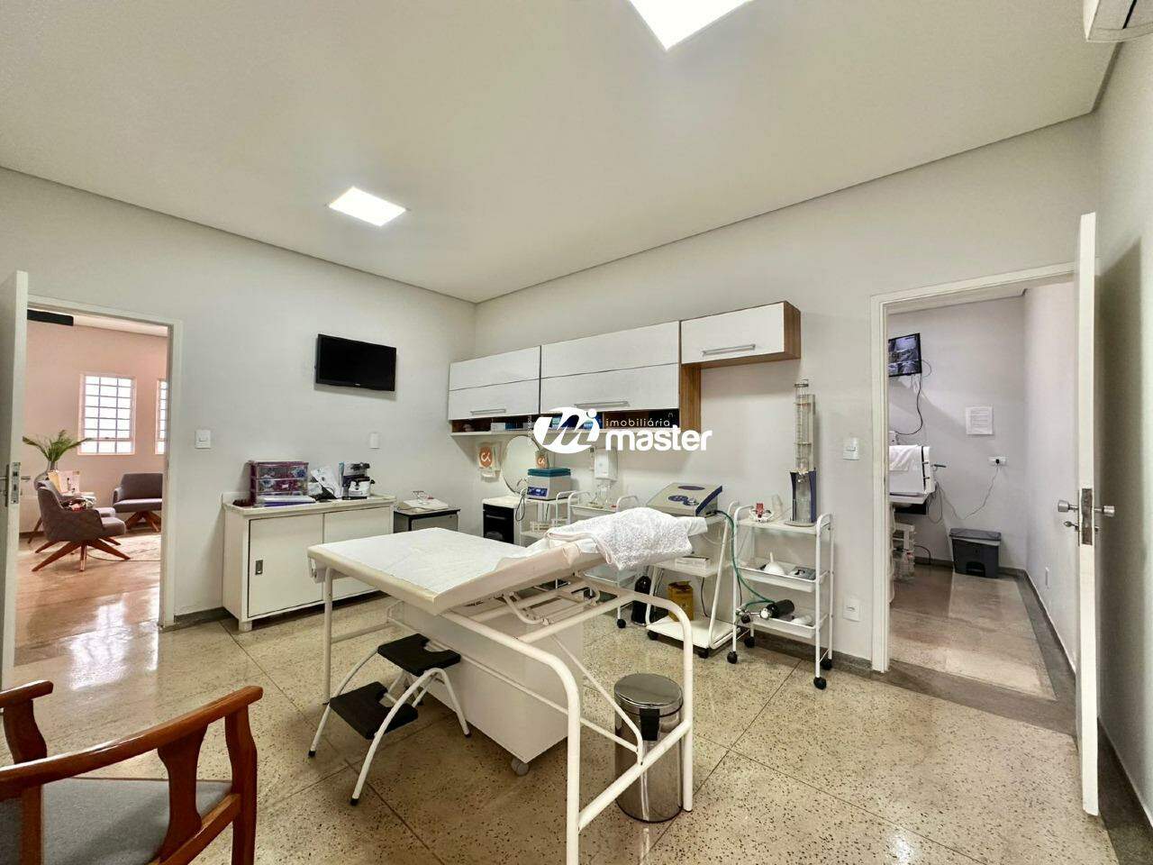 Casa comercial para aluguel no Centro: SALA 3