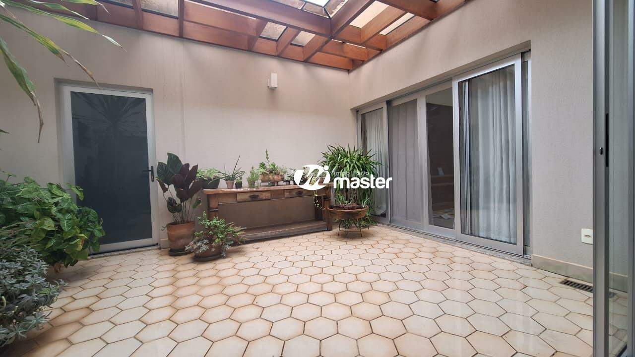 Casa em Condominio à venda no Núcleo Urbano Lageado Portal dos Nobres: 